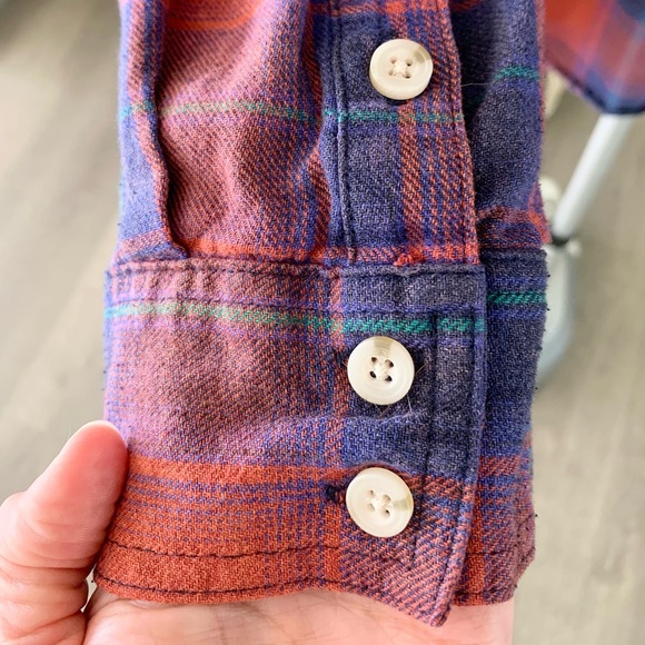 Mossimo Plaid Button-Up Flannel - Picture 5 of 6